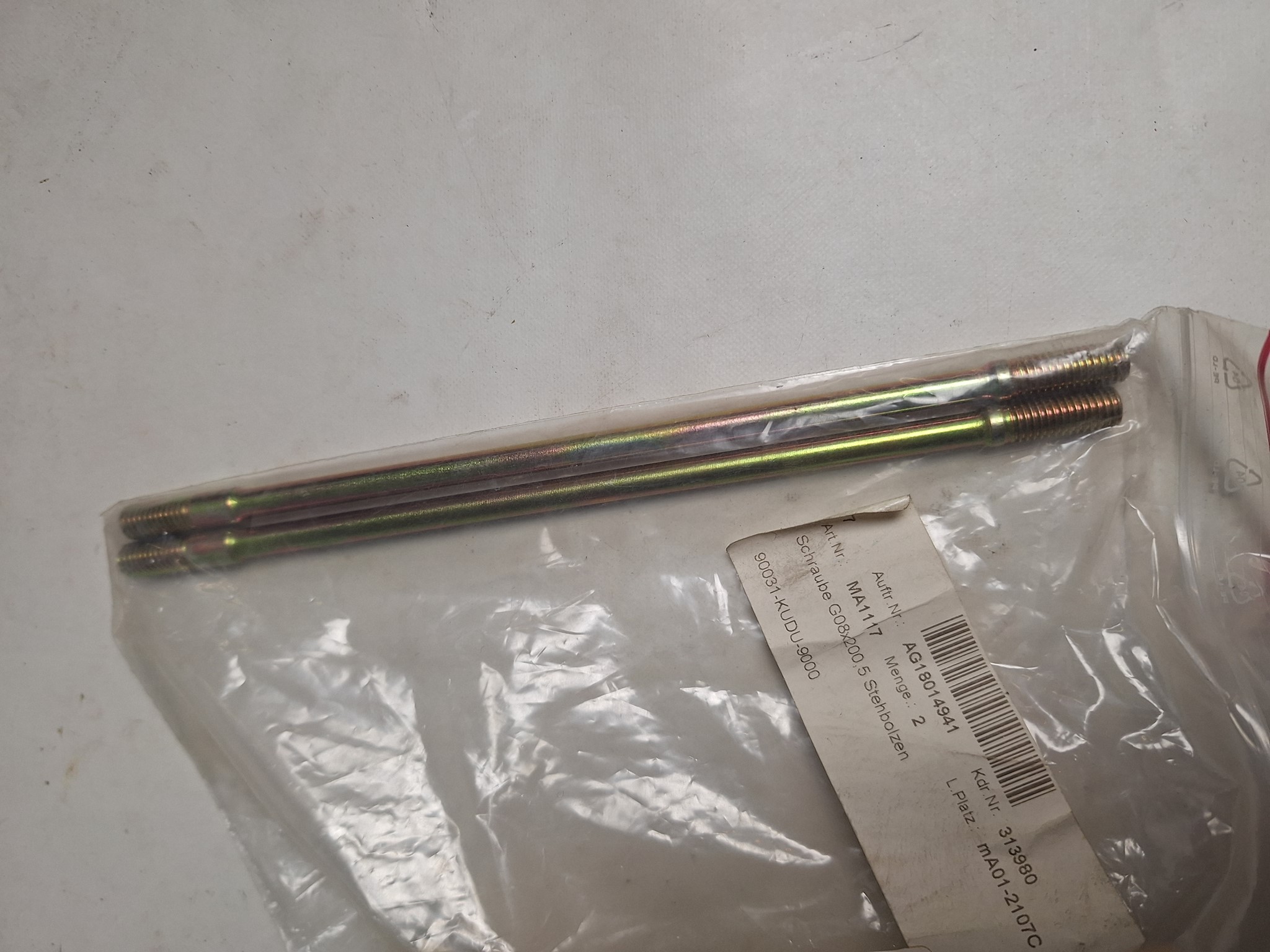 Picture of Kymco  LIKE125  STEHBOLZEN  90031-KUDU-9000